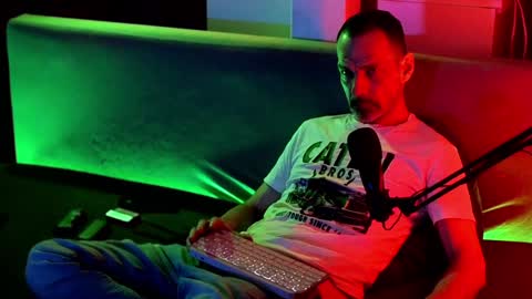 Im a   -  CAMGUY YOU  LIKE to FUCK online show from 01-18-25, 03:38