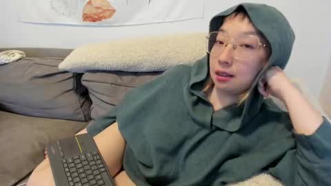 LuxGray online show from 03-05-25, 03:08