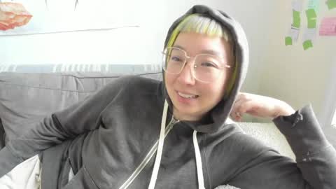 LuxGray online show from 03-21-26, 08:56