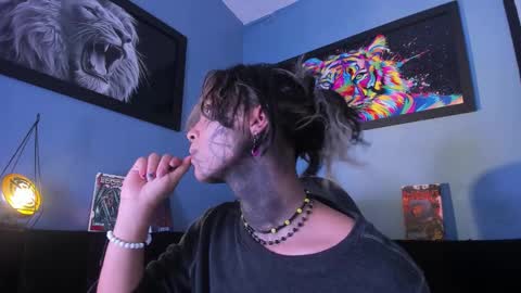 Luxiel 3 online show from 01-15-26, 11:19