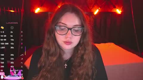 Snapshot of luxsopphia_ chatting on 06-13-26, 12:36 luxsopphia_ online show from 06-13-26, 12:36