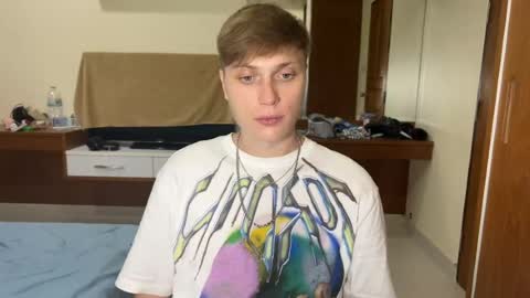 luxury_bob online show from 04-18-26, 08:09