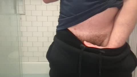 lvguynextdoor440656 online show from 02-19-26, 07:43