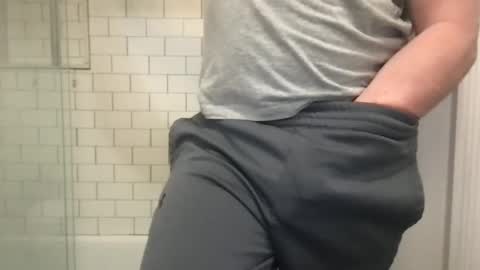 lvguynextdoor440656 online show from 03-27-26, 02:17