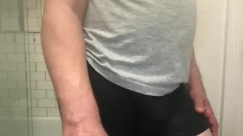 lvguynextdoor440656 online show from 05-20-26, 01:45
