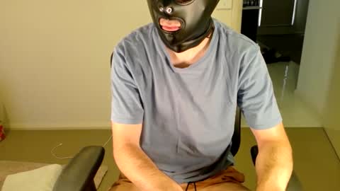 Snapshot of lxgxnd99 chatting on 02-07-26, 05:55 lxgxnd99 online show from 02-07-26, 05:55