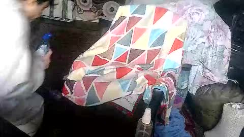 Snapshot of lxstboy chatting on 09-11-25, 06:35 lxstboy online show from 09-11-25, 06:35