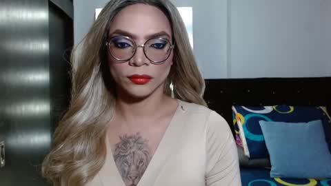 Snapshot of lya_mcconellts chatting on 02-05-25, 12:31 Lya Mcconell online show from 02-05-25, 12:31