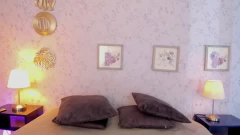 Snapshot of lyan_twink chatting on 06-27-26, 06:57 Lyan online show from 06-27-26, 06:57