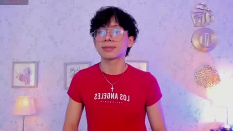 Snapshot of lyan_twink chatting on 07-13-26, 07:38 Lyan online show from 07-13-26, 07:38
