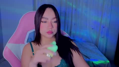 lyavalmont online show from 05-30-26, 01:57