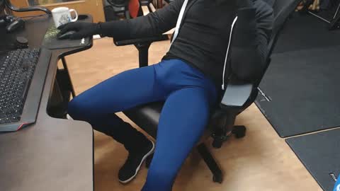 Snapshot of lycraboy123 chatting on 12-29-24, 06:56 lycraboy123 online show from 12-29-24, 06:56