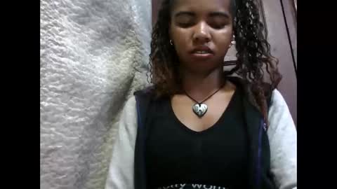 Lydiah online show from 09-24-25, 05:05