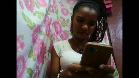 Lydiah online show from 10-07-25, 07:16