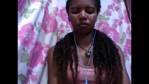 Lydiah online show from 10-14-25, 04:08