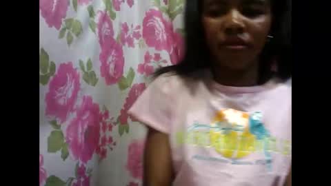 Lydiah online show from 10-18-25, 03:20