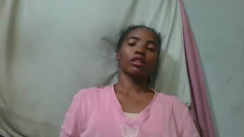 Snapshot of lydie856696 chatting on 06-04-26, 03:07 lydie856696 online show from 06-04-26, 03:07