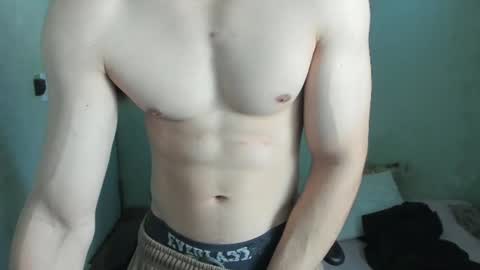 Snapshot of lyg7 chatting on 07-09-26, 11:47 Gothdaddy online show from 07-09-26, 11:47