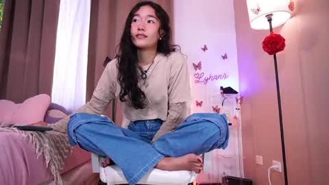 Lyhana Lee online show from 05-22-26, 03:28