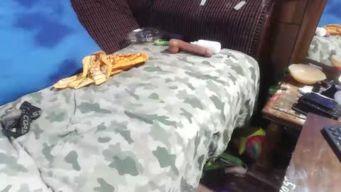 Snapshot of lyke2fuck chatting on 02-20-26, 11:22 Lyke2fuck online show from 02-20-26, 11:22