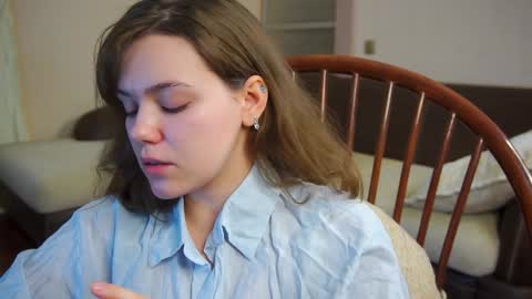 hi im Lyle online show from 02-05-25, 03:13