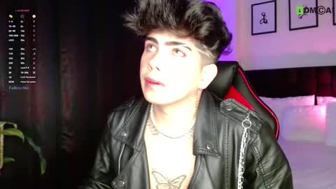 Lyle Bennett Freelance Model online show from 03-13-26, 11:17