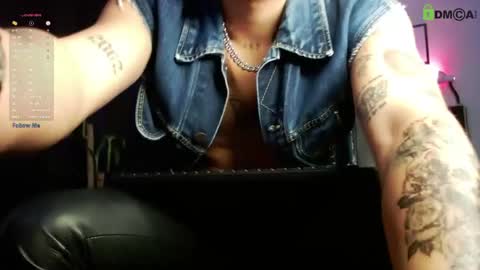 Lyle Bennett Freelance Model online show from 03-31-26, 11:43