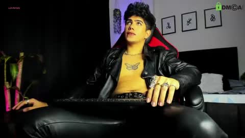 Snapshot of lylebennett_ chatting on 06-22-26, 10:34 Lyle Bennett Freelance Model online show from 06-22-26, 10:34