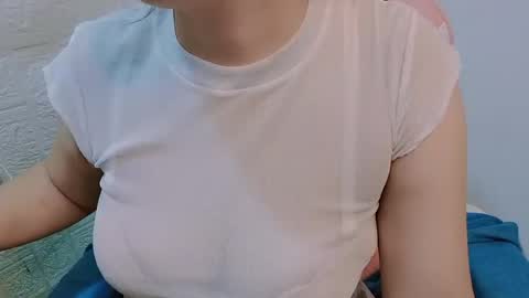 Snapshot of lylikixi chatting on 06-16-26, 01:30 lylikixi online show from 06-16-26, 01:30