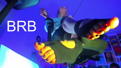 Lylith Skye NO NUDE model online show from 02-12-25, 10:56