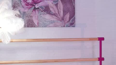 Lyly   online show from 02-23-25, 09:00