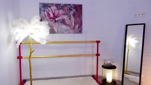 Lyly   online show from 02-25-25, 05:30