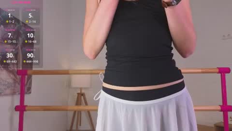 Lyly   online show from 07-08-26, 05:56