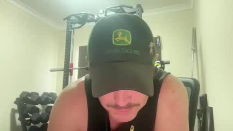 Snapshot of lymbo5 chatting on 12-14-24, 04:23 LYMBOZZ online show from 12-14-24, 04:23