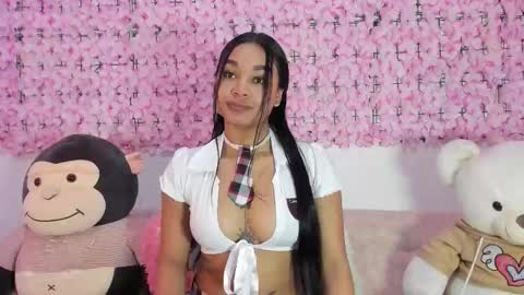 lynda_bonnie online show from 11-16-25, 02:11