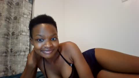 Snapshot of lyne898 chatting on 07-20-26, 08:33 lyne898 online show from 07-20-26, 08:33