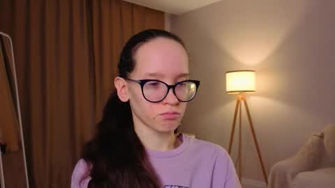 Sara online show from 01-18-26, 04:11