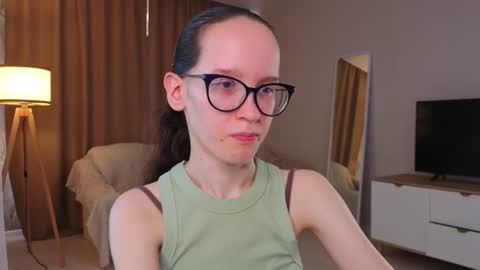 Sara online show from 07-02-26, 04:13