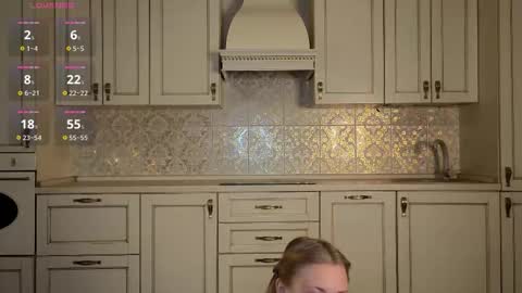 Hello there Im Eva3 Im new model here online show from 09-15-25, 03:34