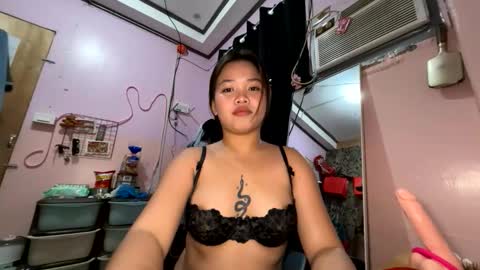 I am Lyn- DONT FORGET TO FOLLOW ME online show from 11-07-25, 04:01