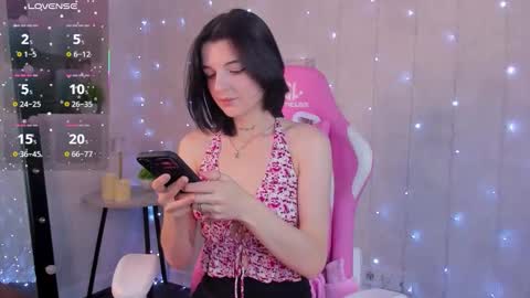 Lynn online show from 10-13-25, 01:05