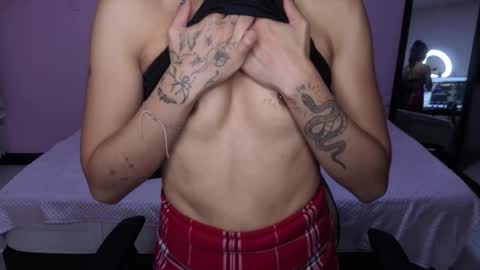 lynn_turner_ online show from 03-04-26, 08:04