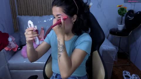 lynn_turner_ online show from 04-01-26, 01:41