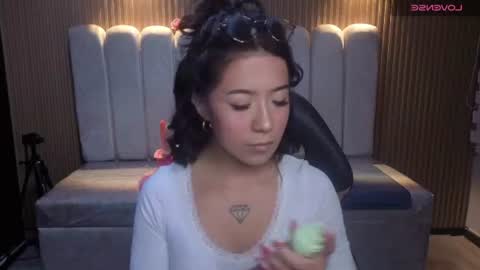 Snapshot of lynn_turner_ chatting on 07-15-26, 01:49 lynn_turner_ online show from 07-15-26, 01:49