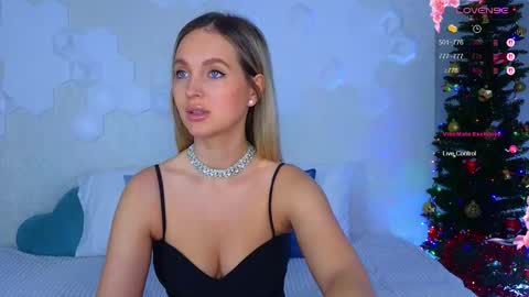 Lana online show from 01-19-26, 05:33