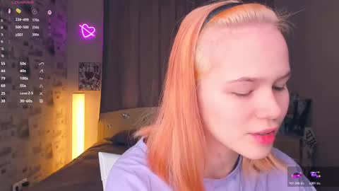 Cozy Lynns room online show from 02-19-26, 08:10