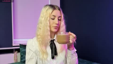 Lika online show from 01-23-25, 07:22