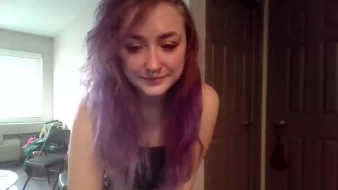 Lynn  online show from 02-28-26, 02:51