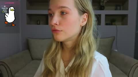 Lynn online show from 11-23-25, 03:45