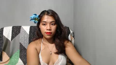 Snapshot of lynskaye2005 chatting on 06-21-26, 07:55 Lyn online show from 06-21-26, 07:55